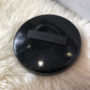 CleanseBot World's First Bacteria Dust Mites Killing Robot Black