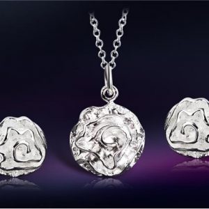 White Copper Rose Shaped Necklace&Earrings Set